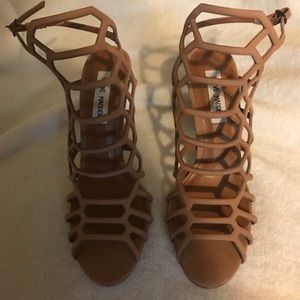 Steve Madden Slithur Heels
